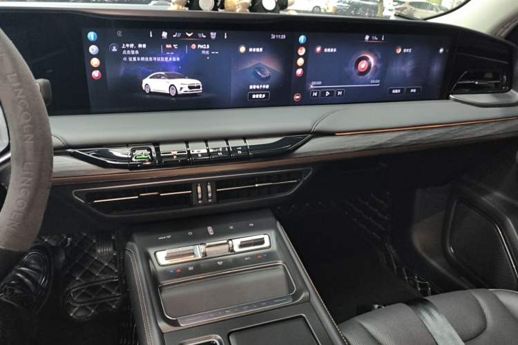 Used Lincoln Z 2024 2.0T Prestige Edition Audio And AC Panel