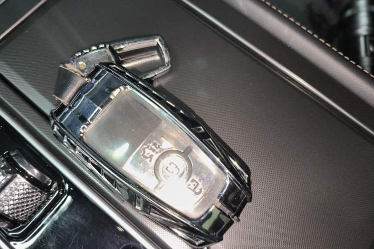 Used Lincoln Z 2024 2.0T Prestige Edition Vehicle Key