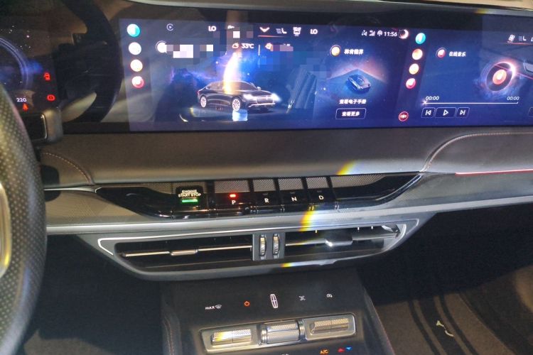 Used Lincoln Z 2025 2.0T Prestige Edition Audio And AC Panel