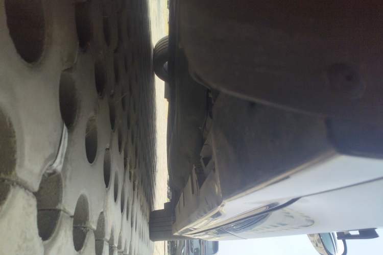 Used Lincoln Z 2025 2.0T Luxury Edition Chassis Rear Right