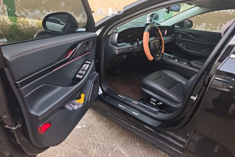 Used Lincoln Z 2025 2.0T Luxury Edition Driver Seat