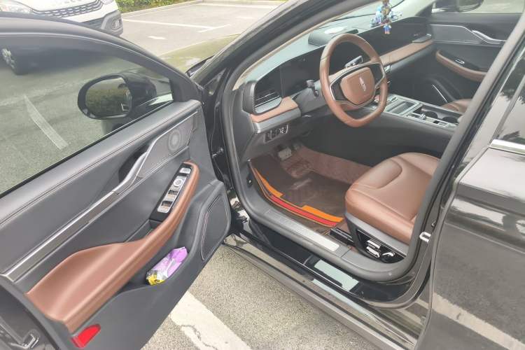 Used Lincoln Z 2025 2.0T Prestige Hybrid Edition Driver Seat