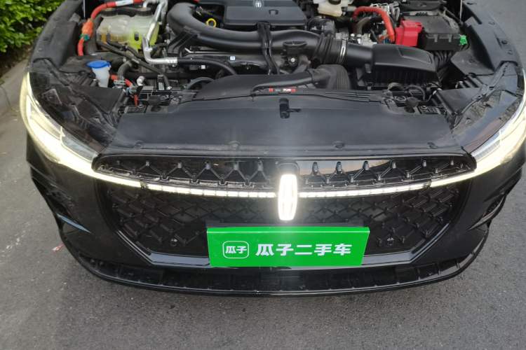 Used Lincoln Z 2025 2.0T Knight Special Edition Engine Bay