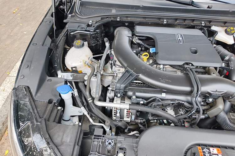 Used Lincoln Z 2025 2.0T Zunyue Edition Engine Bay Right