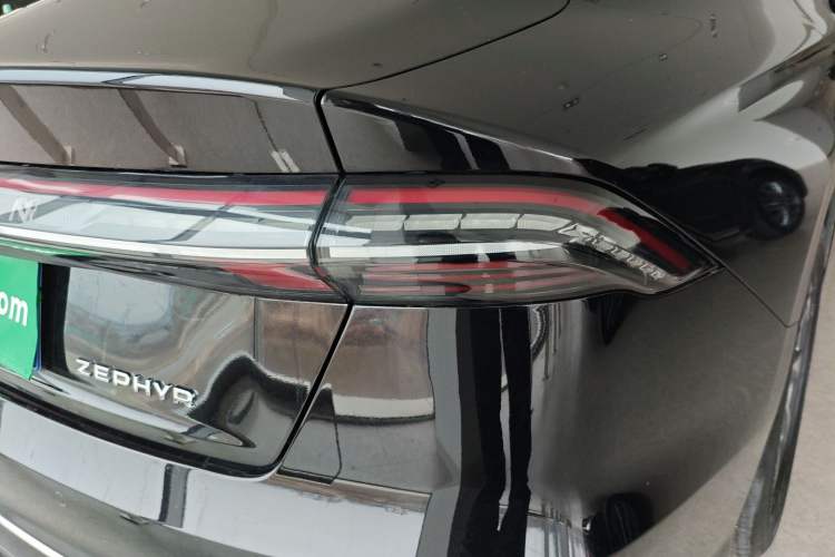 Used Lincoln Z 2025 2.0T Prestige Edition Exterior 3