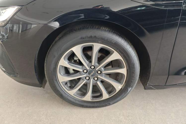 Used Lincoln Z 2025 2.0T Prestige Edition Exterior 4