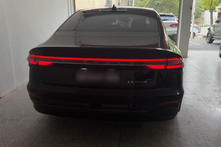 Used Lincoln Z 2025 2.0T Prestige Hybrid Edition Exterior 4