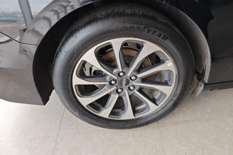 Used Lincoln Z 2025 2.0T Prestige Edition Exterior 5