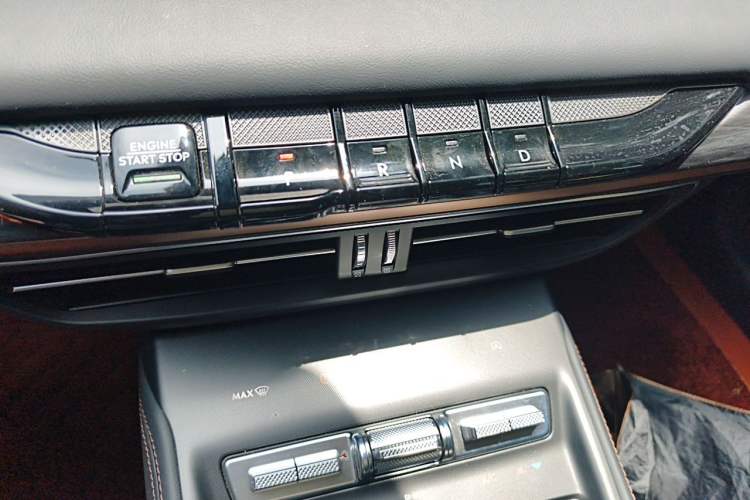 Used Lincoln Z 2025 2.0T Zunyue Edition Gear Lever