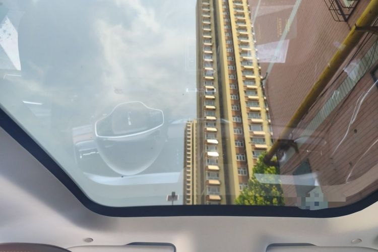Used Lincoln Z 2025 2.0T Prestige Hybrid Edition Headliner