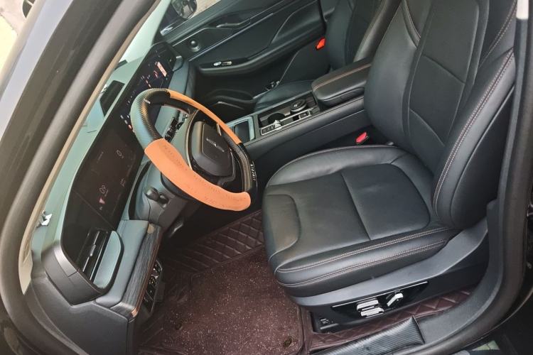 Used Lincoln Z 2025 2.0T Luxury Edition Left Front Seat