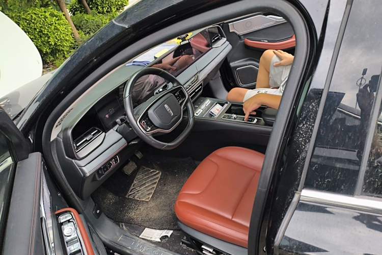 Used Lincoln Z 2025 2.0T Prestige Edition Left Front Seat