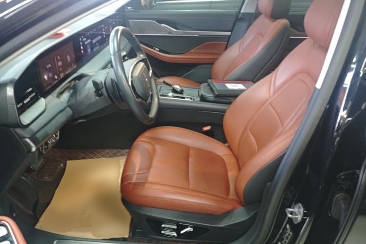 Used Lincoln Z 2025 2.0T Prestige Edition Left Front Seat