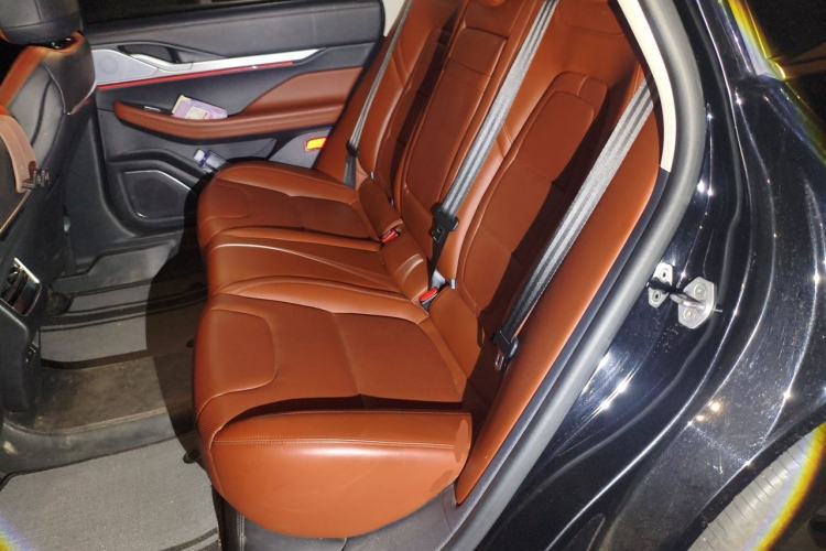 Used Lincoln Z 2025 2.0T Prestige Edition Left Rear Seat