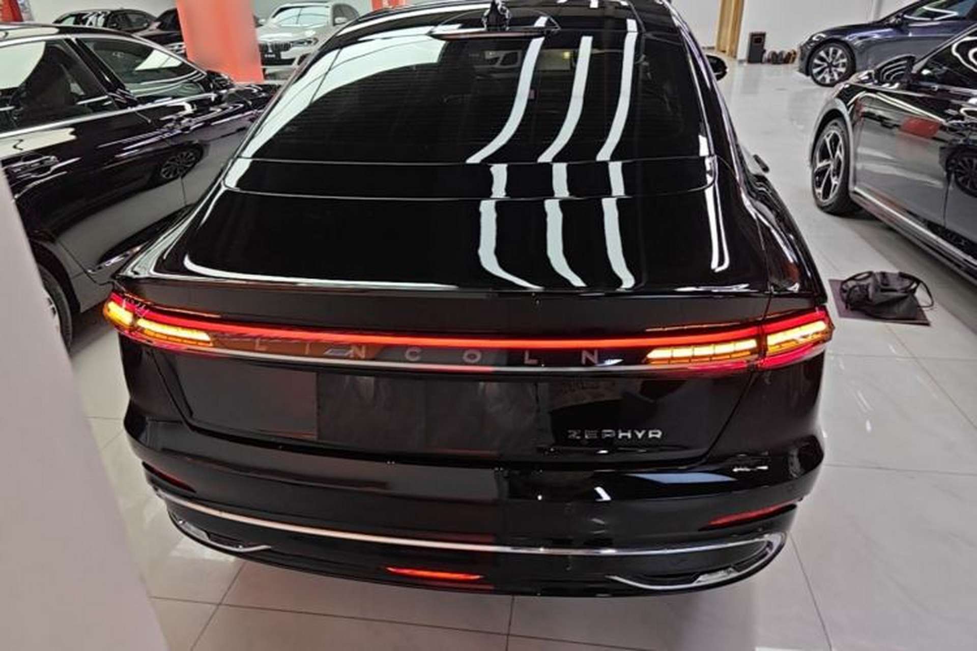 Used Lincoln Z 2025 2.0T Prestige Edition Rear