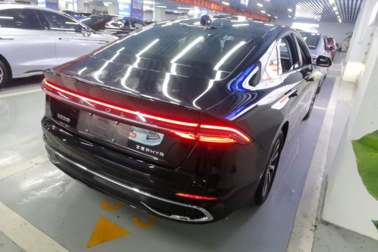 Used Lincoln Z 2025 2.0T Prestige Edition Rear Right 45 Deg