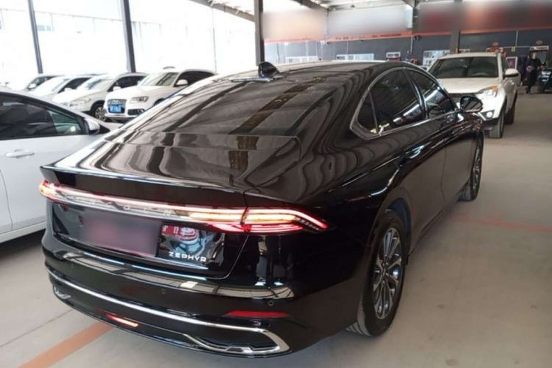 Used Lincoln Z 2025 2.0T Prestige Edition Rear Right 45 Deg