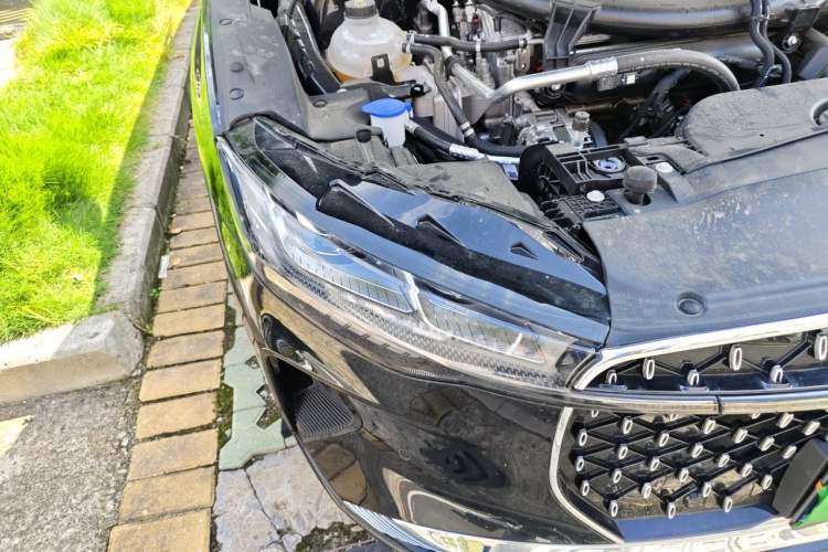Used Lincoln Z 2025 2.0T Luxury Edition Right Front Headlight