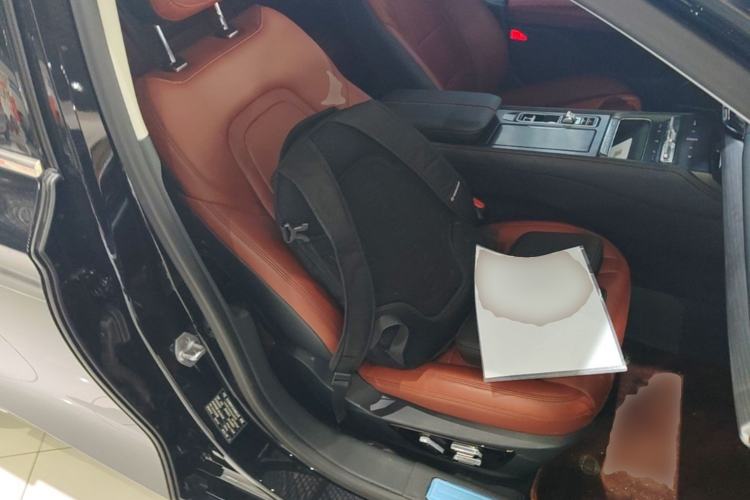 Used Lincoln Z 2025 2.0T Prestige Edition Right Front Seat