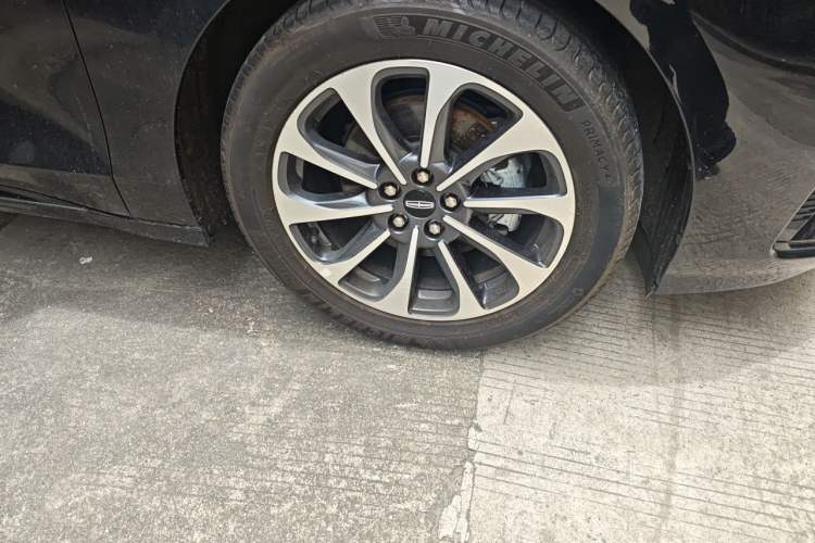 Used Lincoln Z 2025 2.0T Prestige Edition Right Front Wheel Hub