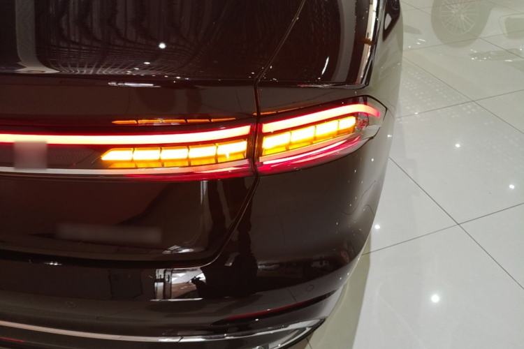 Used Lincoln Z 2025 2.0T Prestige Edition Right Rear Taillight