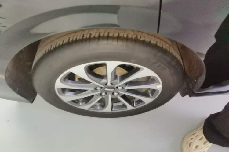 Used Lincoln Z 2025 2.0T Prestige Edition Right Rear Wheel Hub