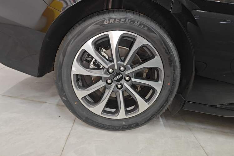 Used Lincoln Z 2025 2.0T Prestige Edition Right Rear Wheel Hub