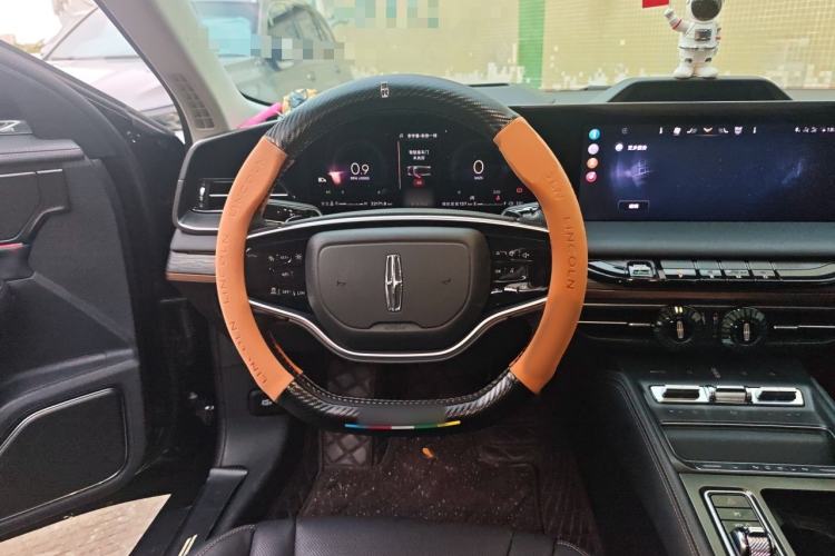 Used Lincoln Z 2025 2.0T Luxury Edition Steering Wheel