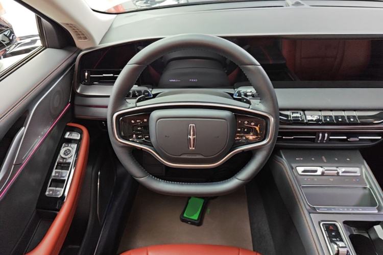 Used Lincoln Z 2025 2.0T Prestige Edition Steering Wheel