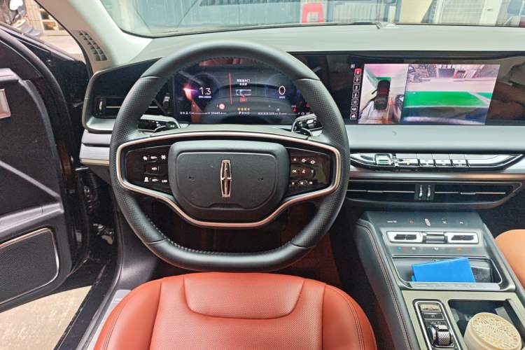 Used Lincoln Z 2025 2.0T Prestige Edition Steering Wheel