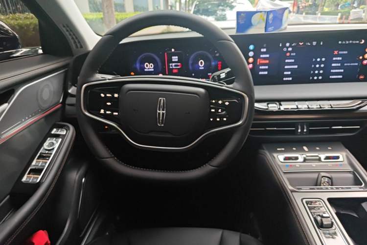 Used Lincoln Z 2025 2.0T Prestige Edition Steering Wheel