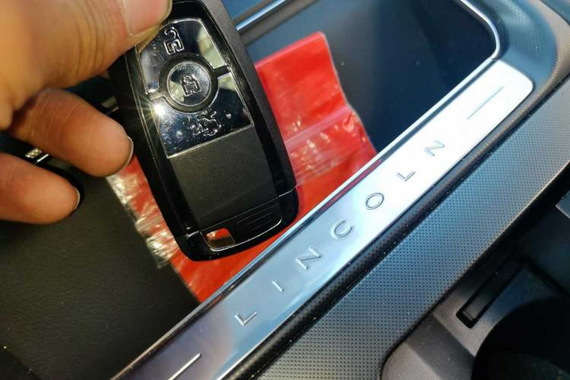 Used Lincoln Z 2025 2.0T Prestige Edition Vehicle Key