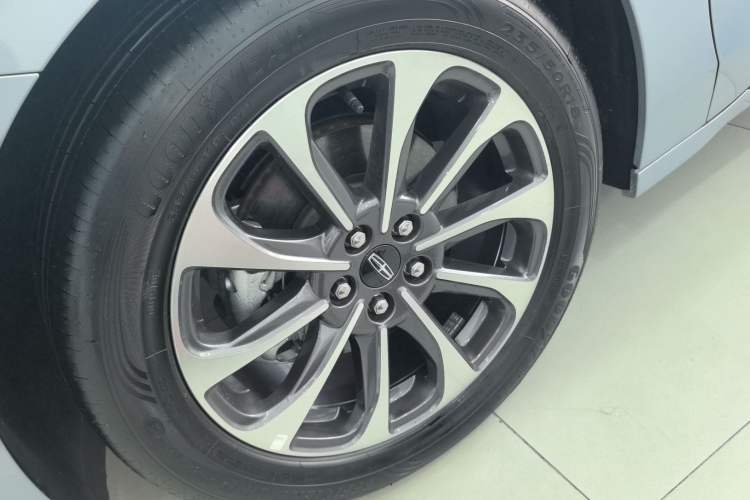 Used Lincoln Z 2025 2.0T Prestige Edition Exterior 4