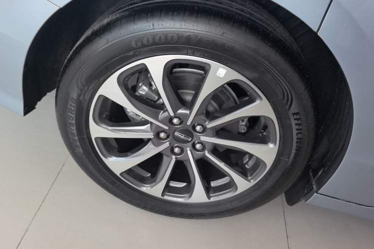 Used Lincoln Z 2025 2.0T Prestige Edition Exterior 5