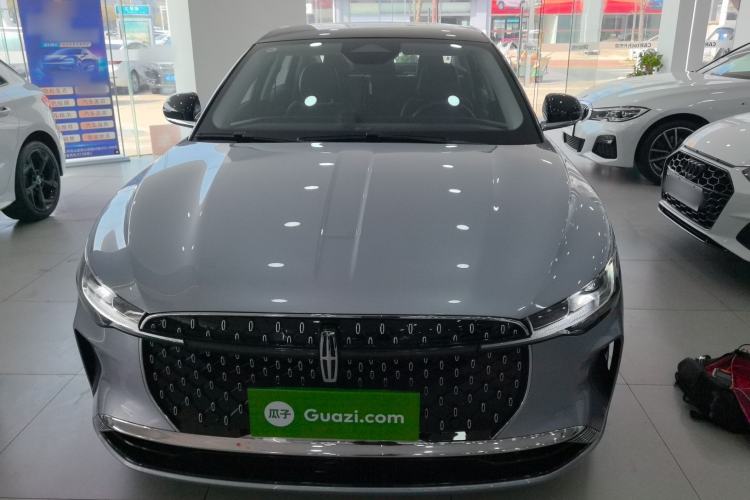 Used Lincoln Z 2025 2.0T Prestige Edition Front