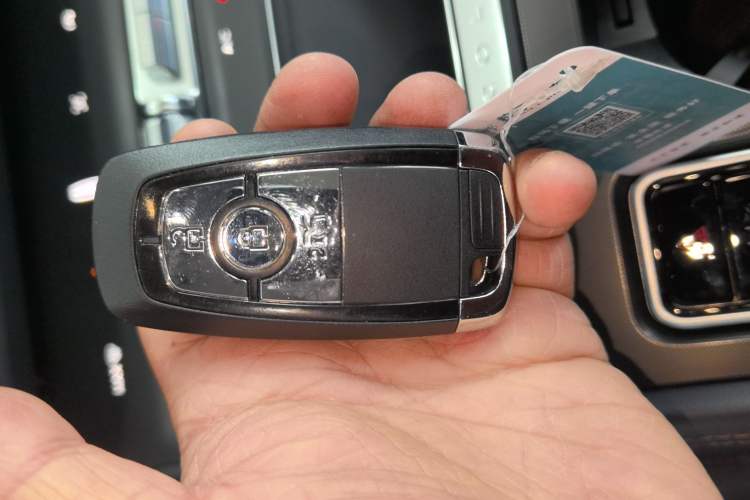 Used Lincoln Z 2025 2.0T Prestige Edition Interior 1