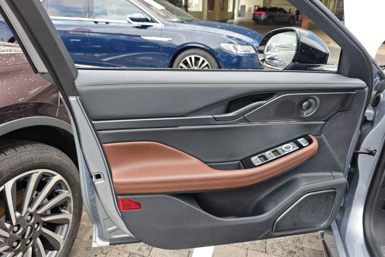 Used Lincoln Z 2025 2.0T Zunyi Hybrid Version Left Front Door Interior