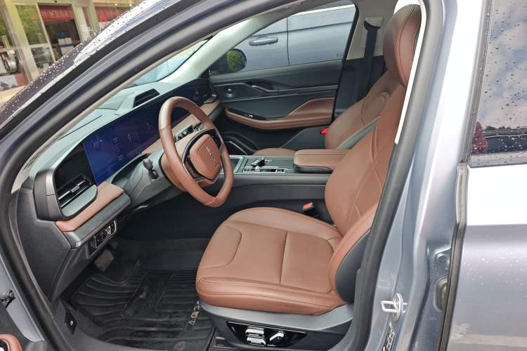 Used Lincoln Z 2025 2.0T Zunyi Hybrid Version Left Front Seat