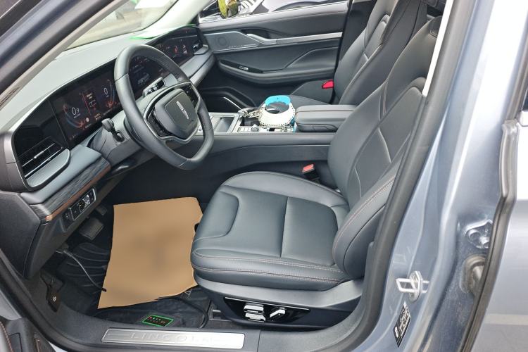 Used Lincoln Z 2025 2.0T Prestige Edition Left Front Seat
