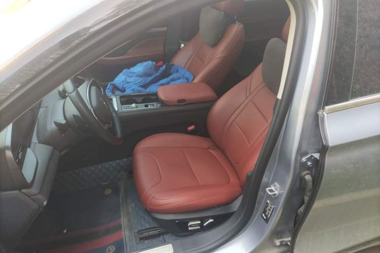 Used Lincoln Z 2025 2.0T Prestige Edition Left Front Seat