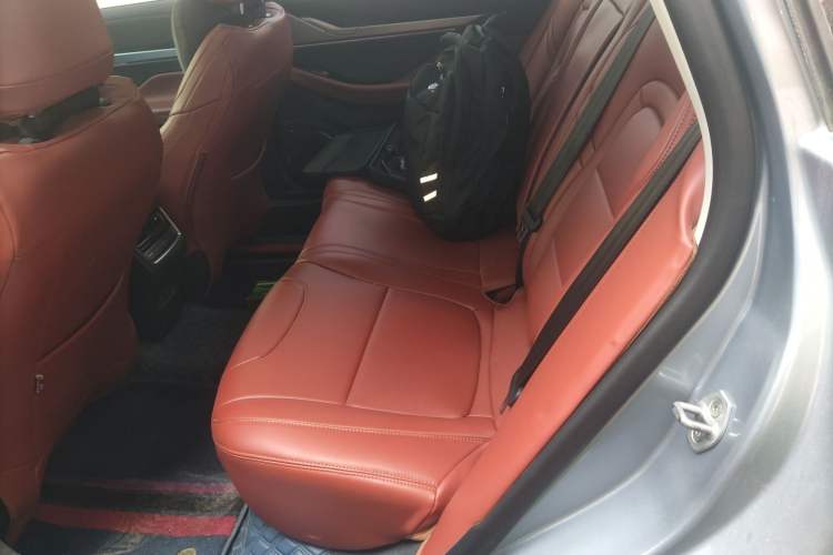 Used Lincoln Z 2025 2.0T Prestige Edition Left Rear Seat