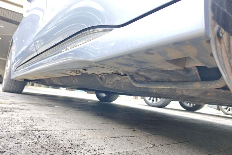 Used Lincoln Z 2025 2.0T Zunyi Hybrid Version Left Side Sill