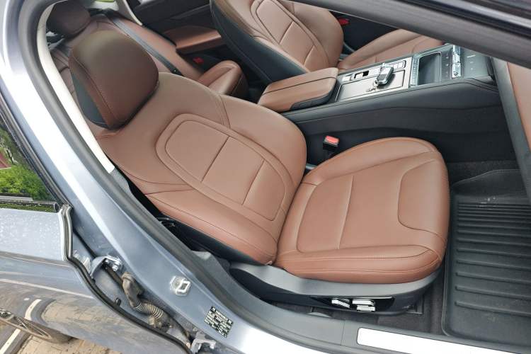 Used Lincoln Z 2025 2.0T Zunyi Hybrid Version Right Front Seat