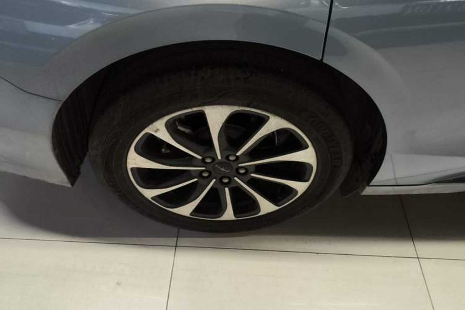 Used Lincoln Z 2025 2.0T Prestige Edition Right Rear Wheel Hub