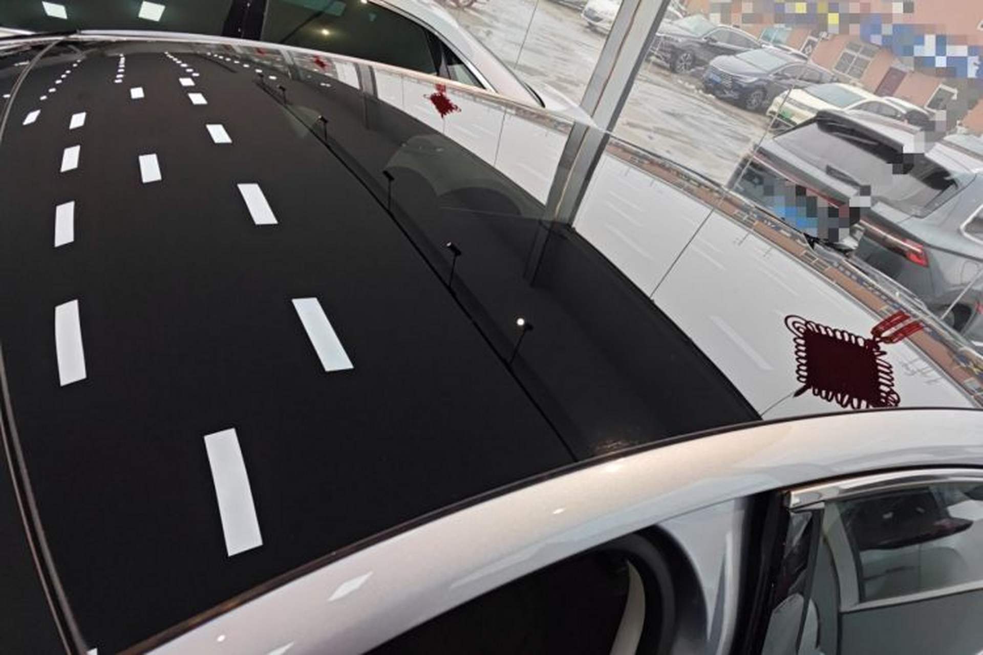 Used Lincoln Z 2025 2.0T Prestige Hybrid Edition Roof