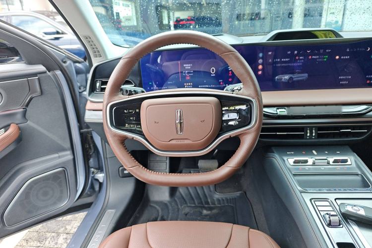 Used Lincoln Z 2025 2.0T Zunyi Hybrid Version Steering Wheel