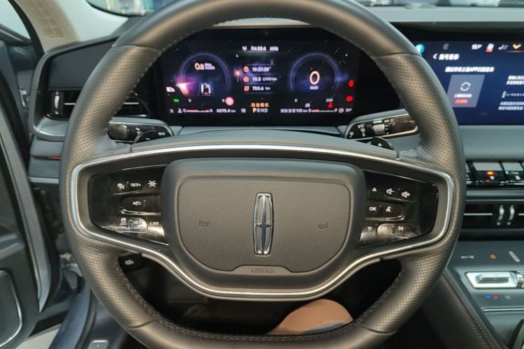 Used Lincoln Z 2025 2.0T Prestige Edition Steering Wheel