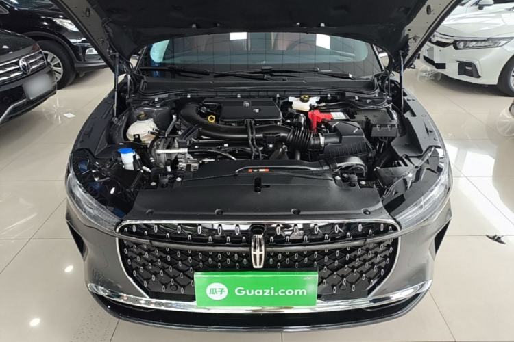 Used Lincoln Z 2025 2.0T Prestige Edition Engine Bay