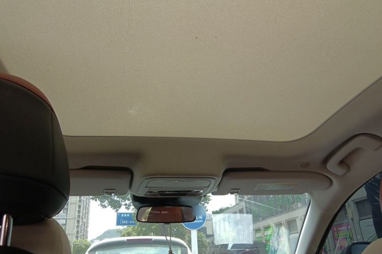 Used Lincoln Z 2025 2.0T Prestige Edition Headliner