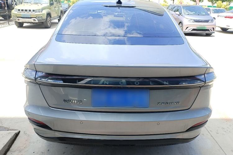 Used Lincoln Z 2025 2.0T Prestige Hybrid Edition Rear